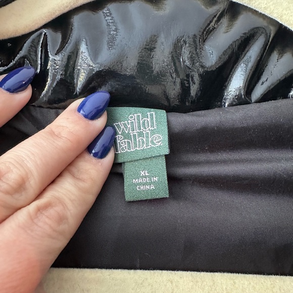 Wild Fable Shiny Black Puffer Jacket - Picture 2 of 3